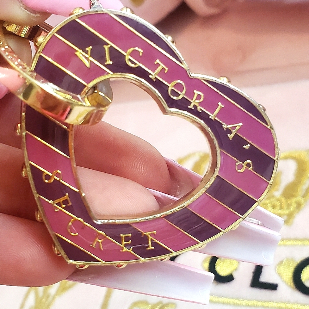 Vintage Victoria's Secret Purse Fob - Picture 2 of 2